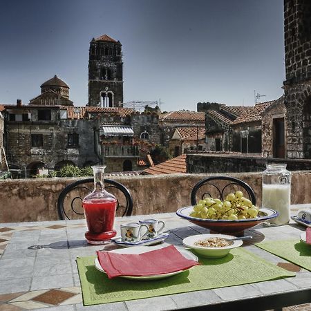 La Pietra D'Argento Acomodação com café da manhã Caserta Vecchia Exterior foto