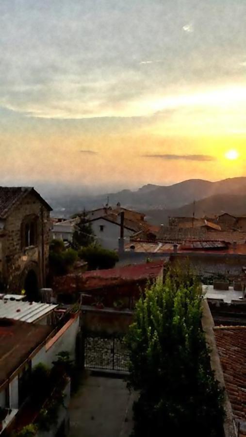La Pietra D'Argento Acomodação com café da manhã Caserta Vecchia Exterior foto